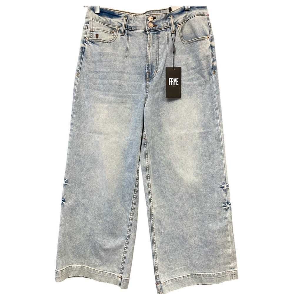 FRYE The Carly Crop Light Wash Wide Leg Jeans 29